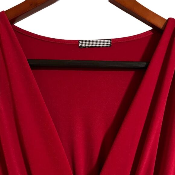 Classy Dancing Red dress with smooth & stretchy fabric Sz Small - Picture 3 of 8